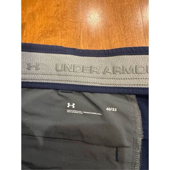Men’s under Armour golf slacks size 40x32 - Picture 3 of 4